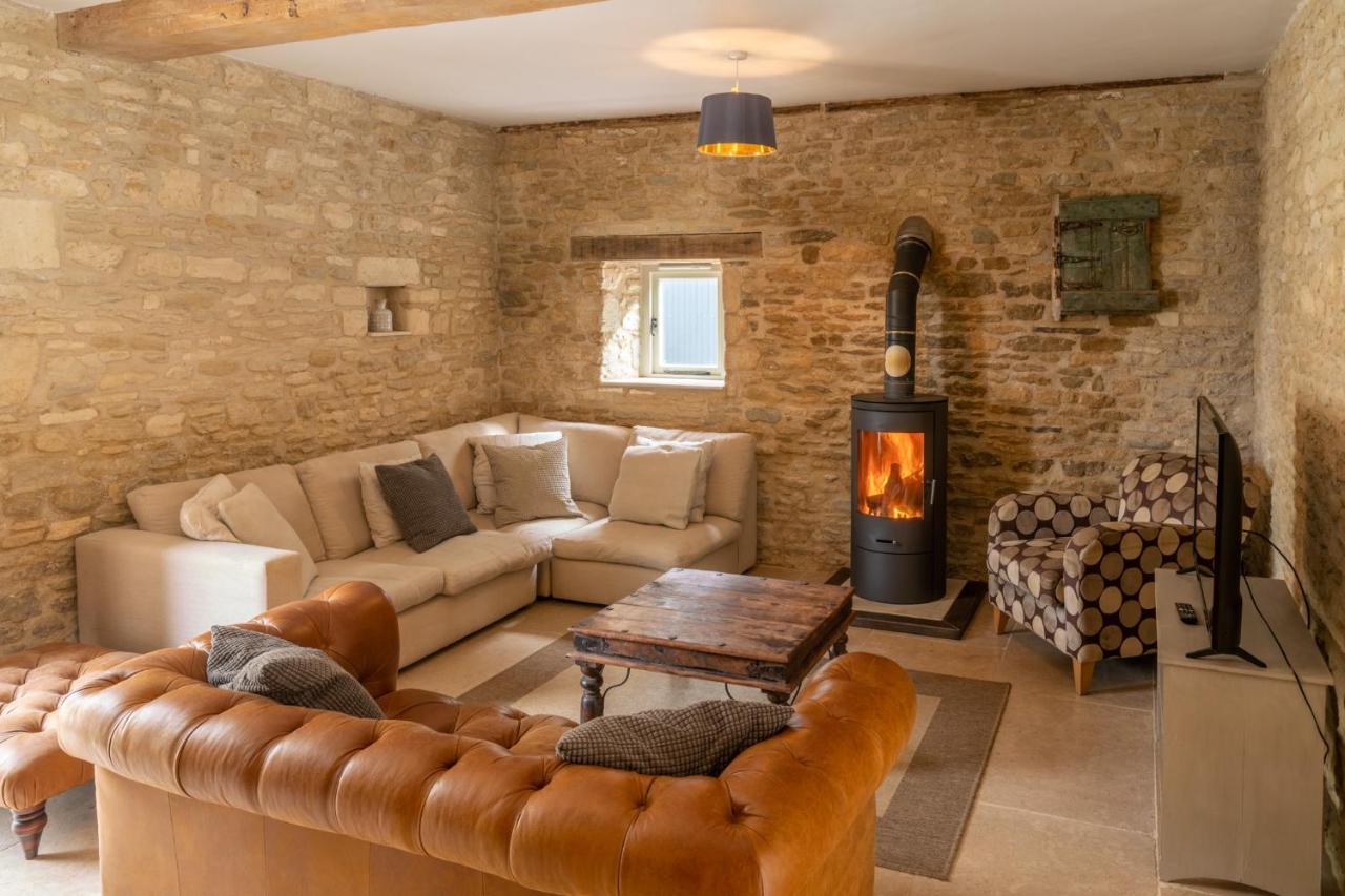Middle Barn Villa Dyrham Exterior photo